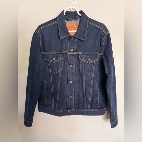 Levi’s Denim Women’s Trucker Jean Jacket Blue Size Medium - Picture 1 of 4